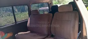 Toyota Lotto 1994 Van (Used)