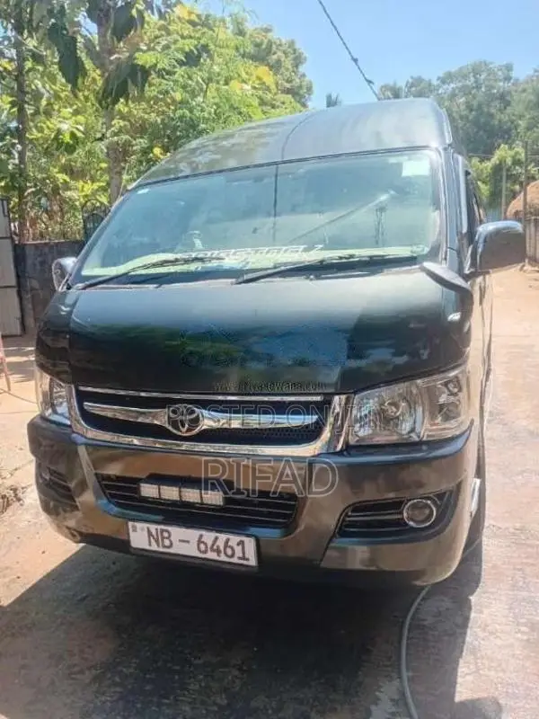 Micro Tourer 2013 Van (Used)