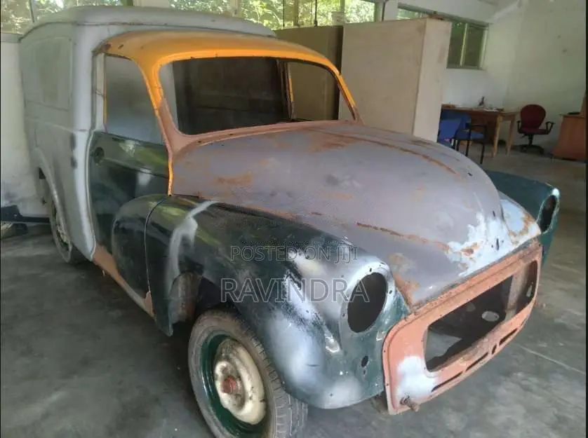 Morris Panel 1971 Van (Used)