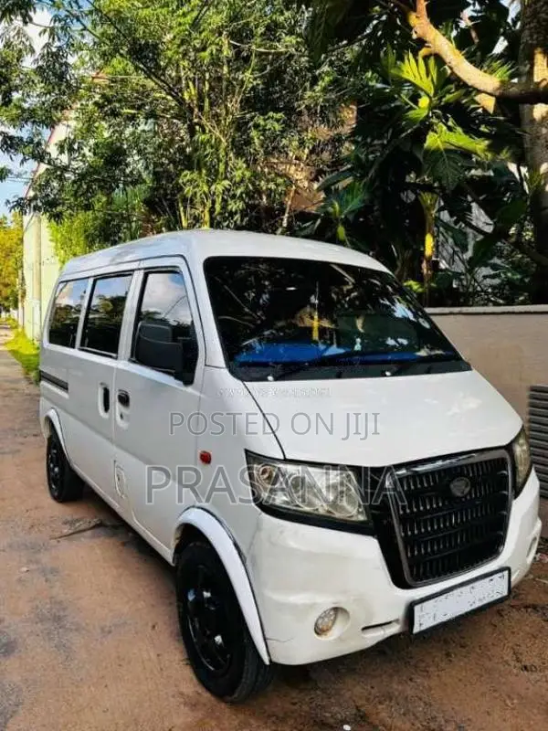 Micro Mpv 2015 Van (Used)