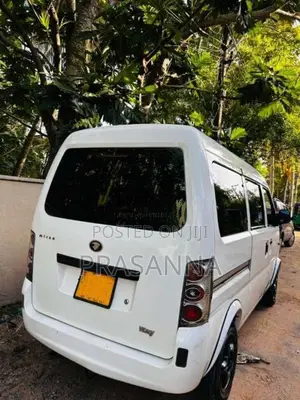 Micro Mpv 2015 Van (Used)
