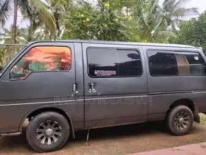 Isuzu Fargo 1993 Van (Used)