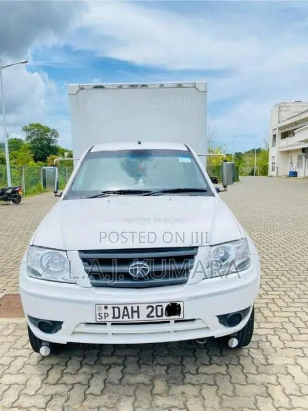 Tata YODHA 2019 Van (Used)