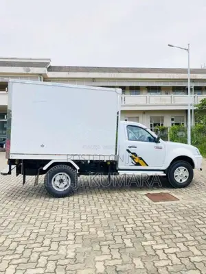 Tata YODHA 2019 Van (Used)