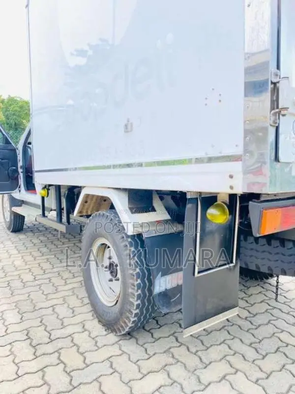 Tata YODHA 2019 Van (Used)