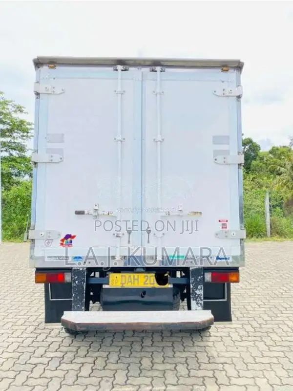 Tata YODHA 2019 Van (Used)