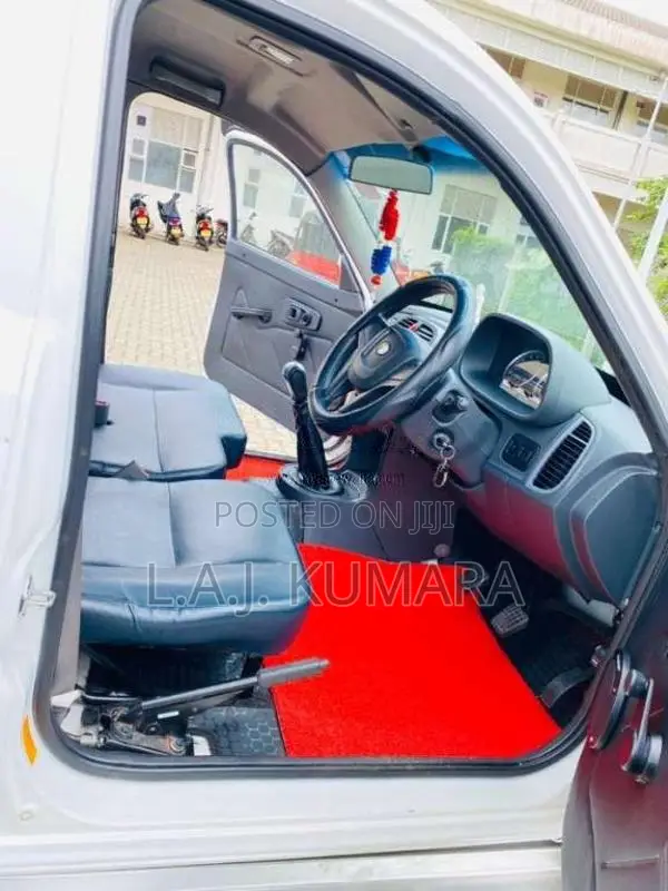 Tata YODHA 2019 Van (Used)