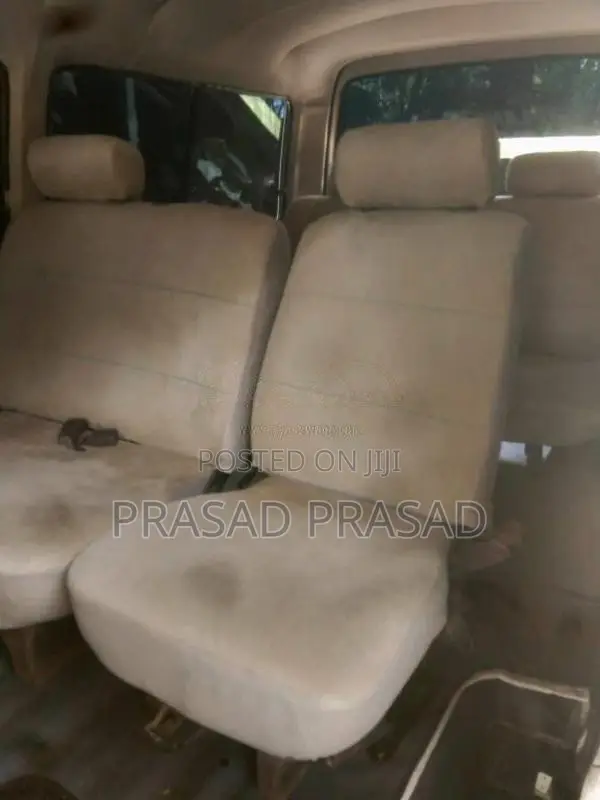 Nissan Caravan 2003 Van (Used)