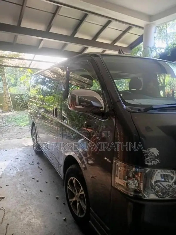 Toyota KDH TRH 2015 Van (Used)