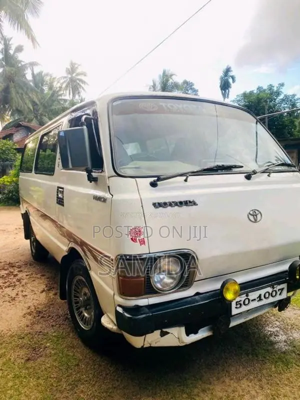 Toyota LH30 1985 Van (Used)