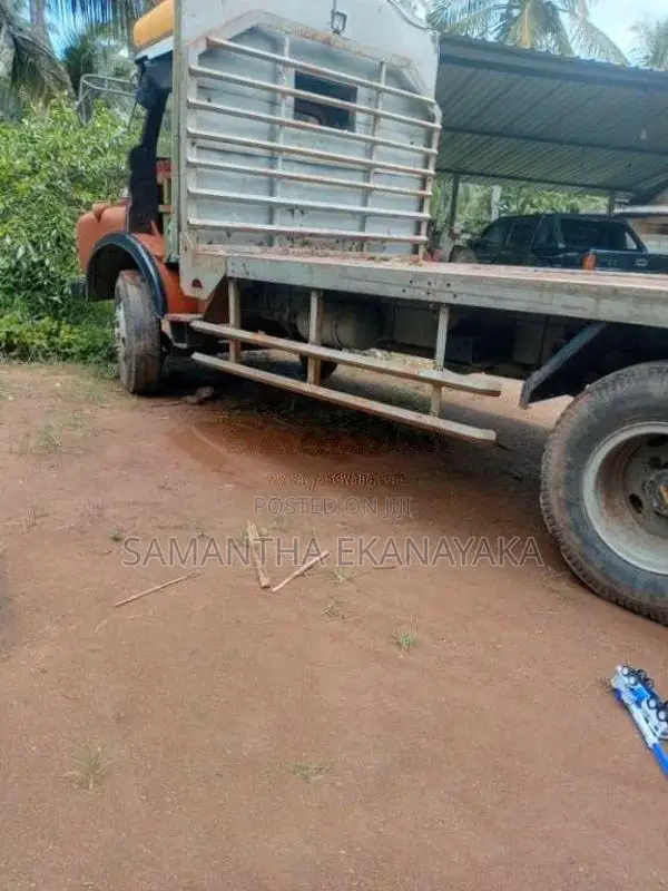 Tata 1210 1987 Lorry (Used)