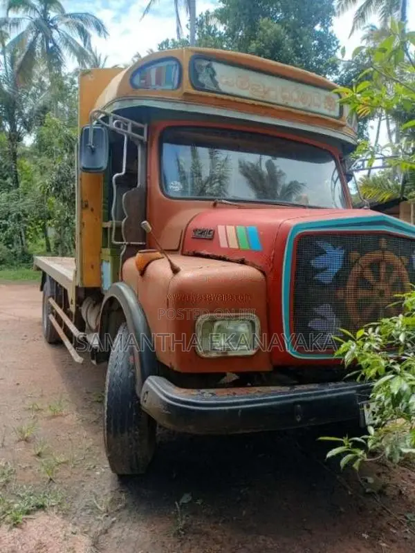 Tata 1210 1987 Lorry (Used)