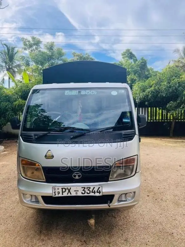Tata Dimo Batta 2014 Lorry (Used)