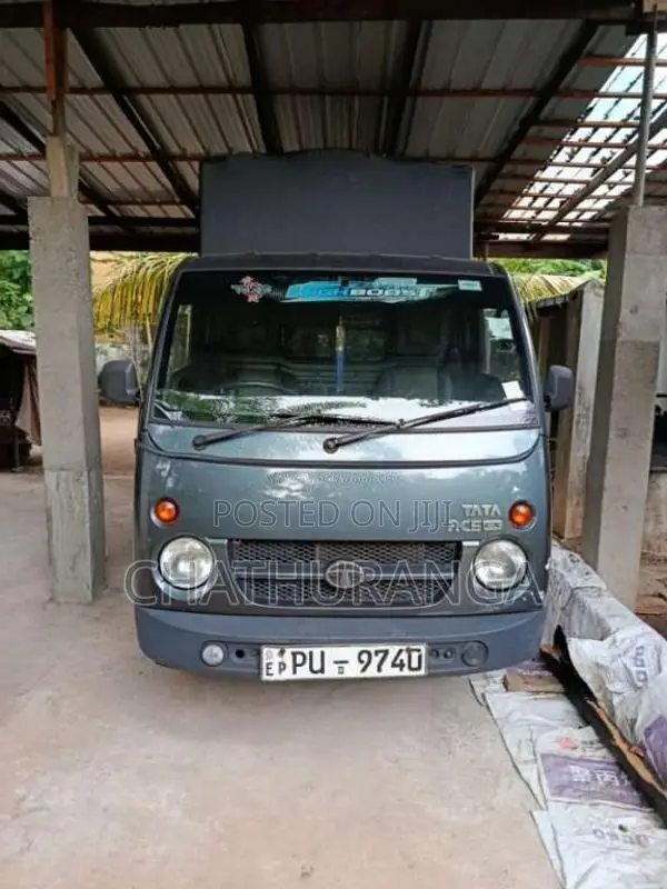 Tata Dimo Batta 2012 Lorry (Used)