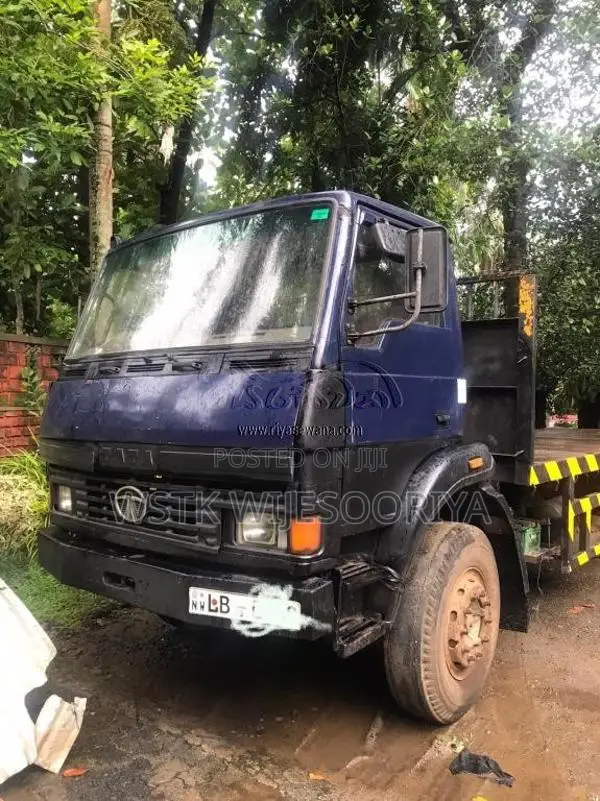 Tata LPT 1518 2005 Lorry (Used)