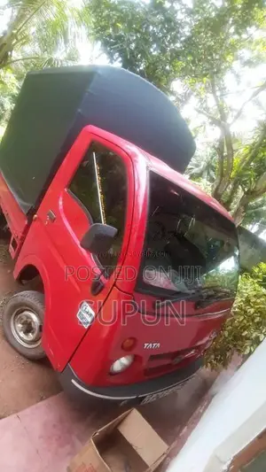 Tata Dimo Batta 2011 Lorry (Used)