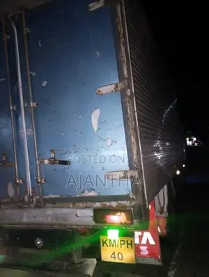 Tata 713 2010 Lorry (Used)