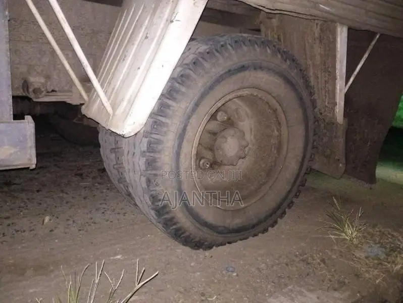 Tata 713 2010 Lorry (Used)