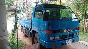 Isuzu NKR ELF 250 1986 Lorry (Used)