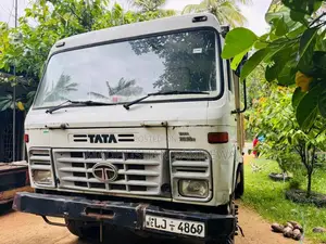 Tata 1615 2012 Lorry (Used)