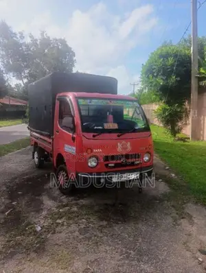 Tata Dimo Batta 2011 Lorry (Used)