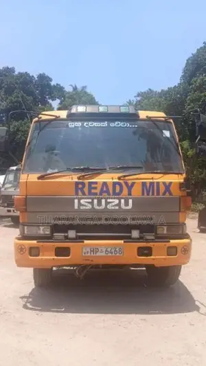 Isuzu Truck Mixer 1996 Lorry (Used)