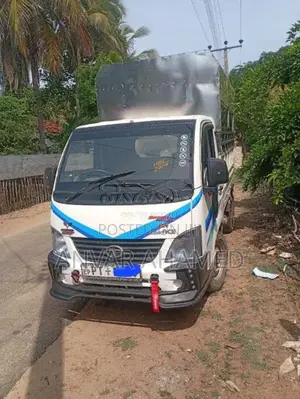 Tata Dimo Lokka 2012 Lorry (Used)