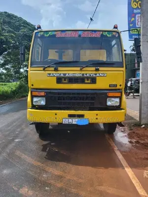 Ashok-Leyland Leyland 2012 Lorry (Used)