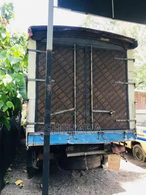Ashok-Leyland Comet 1998 Lorry (Used)