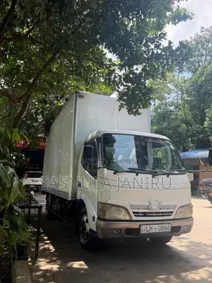 Toyota Dutro 2007 Lorry (Used)