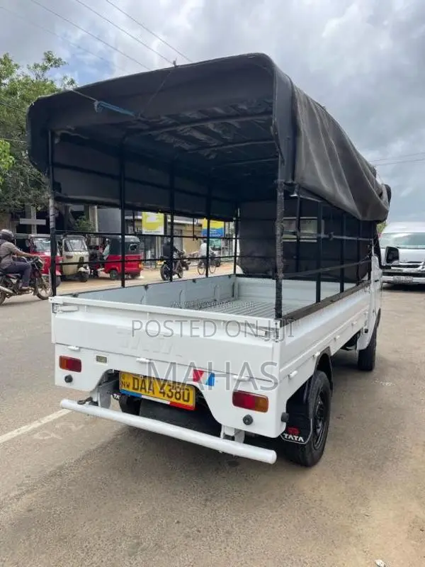 Tata Dimo Lokka 2014 Lorry (Used)
