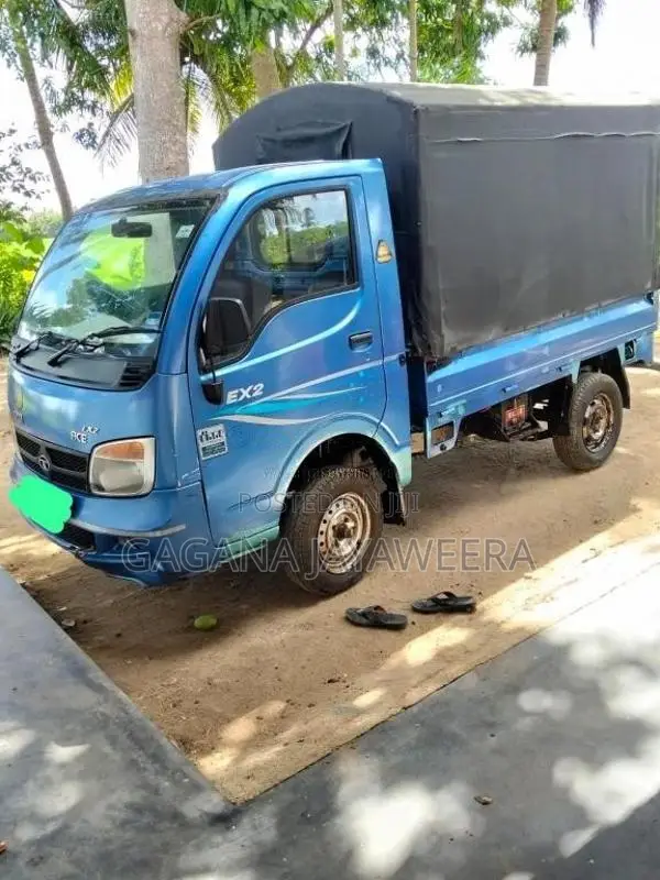 Tata Dimo Batta 2013 Lorry (Used)