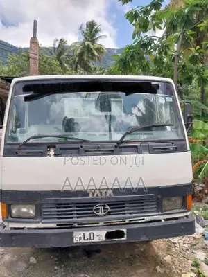 Tata 713 2006 Lorry (Used)