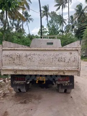 Tata 713 2006 Lorry (Used)
