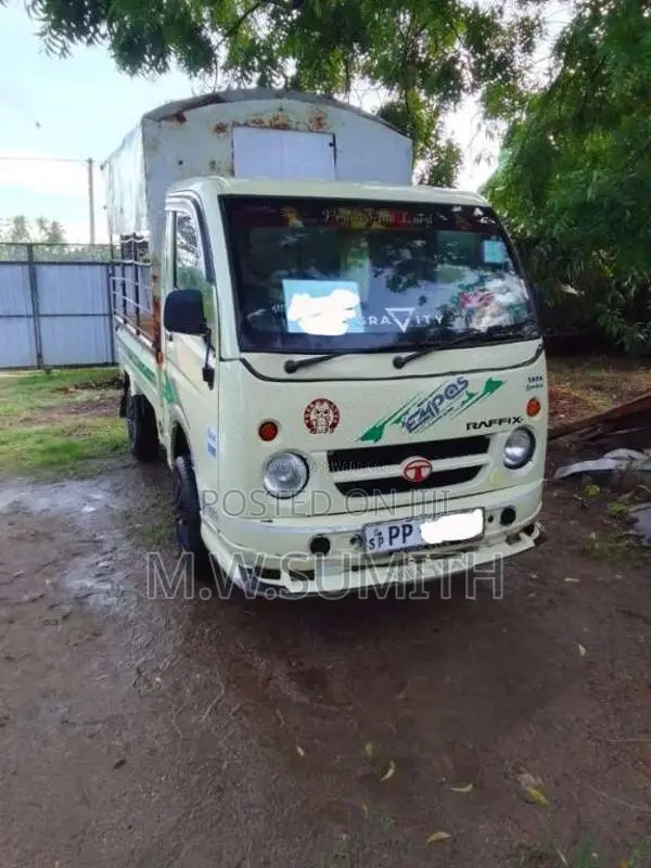 Tata Dimo Batta 2011 Lorry (Used)