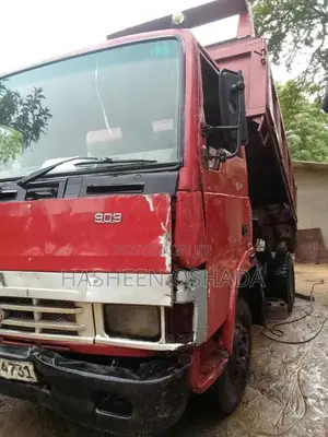 Tata 909 2012 Lorry (Used)