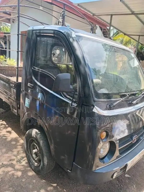 Tata Dimo Batta 2012 Lorry (Used)