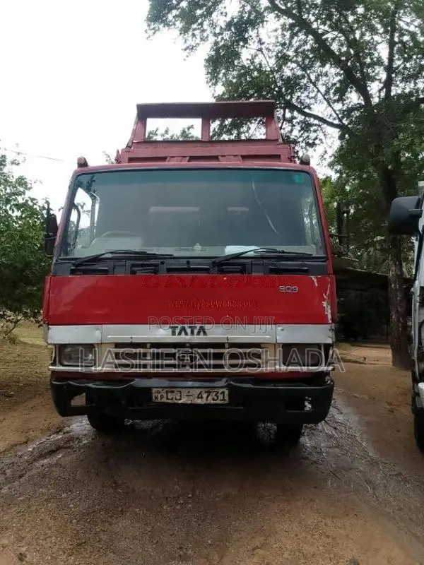 Tata 909 2012 Lorry (Used)