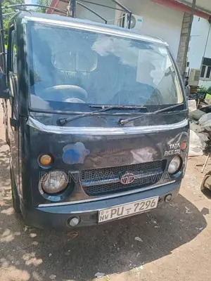Tata Dimo Batta 2012 Lorry (Used)