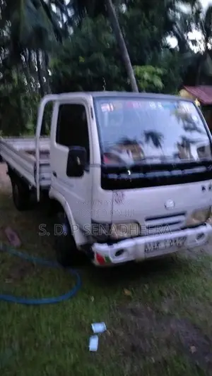 Yuejin Single Wheel 2008 Lorry (Used)