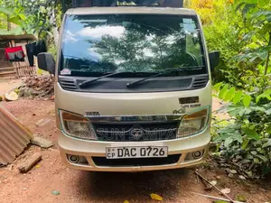 Tata Express 2015 Lorry (Used)