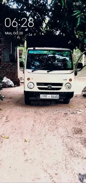 Tata Dimo Batta 2012 Lorry (Used)