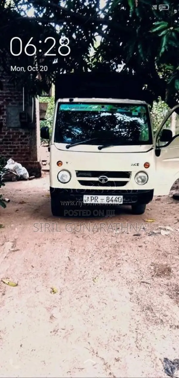 Tata Dimo Batta 2012 Lorry (Used)