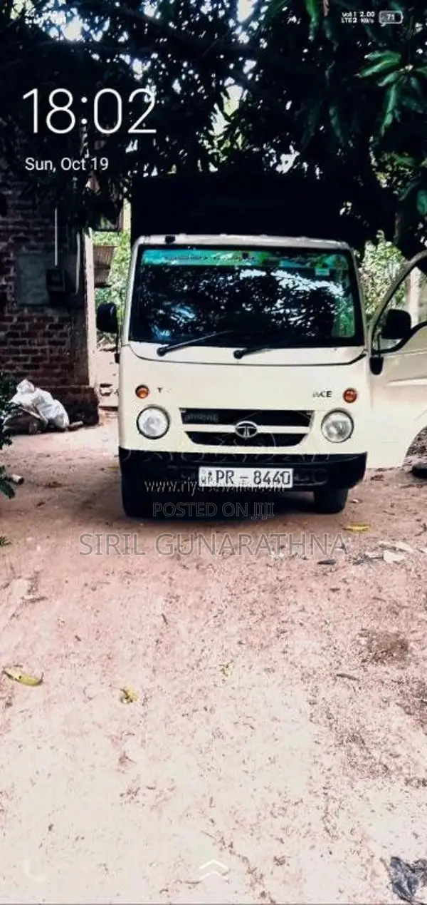 Tata Dimo Batta 2012 Lorry (Used)
