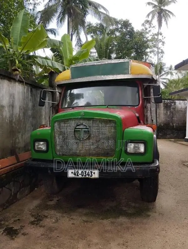 Tata 1210 SE Closed 1988 Lorry (Used)