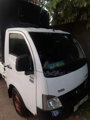 Tata Dimo Lokka 2011 Lorry (Used)
