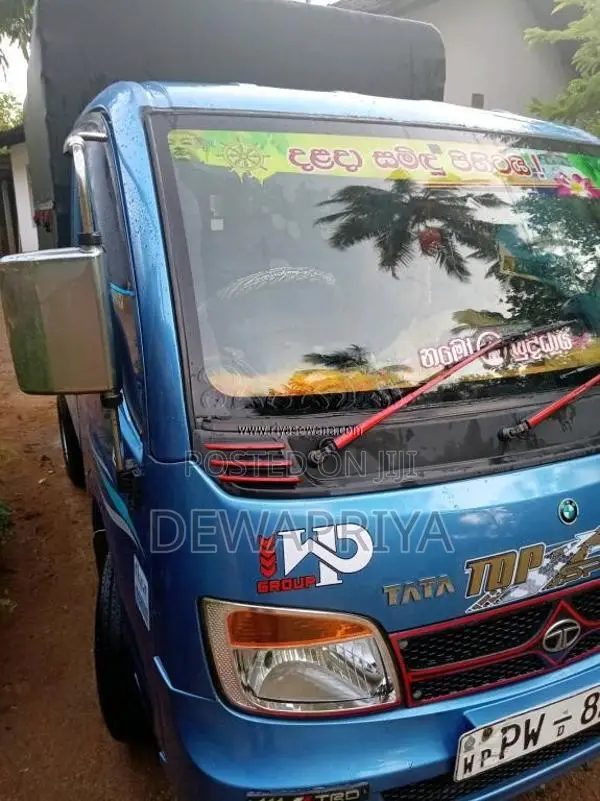 Tata Dimo Batta 2013 Lorry (Used)