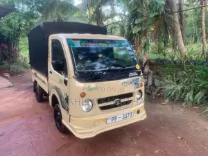 Tata Dimo Batta 2010 Lorry (Used)