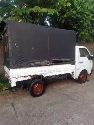 Tata Dimo Lokka 2011 Lorry (Used)