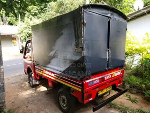 Tata Dimo Batta 2011 Lorry (Used)